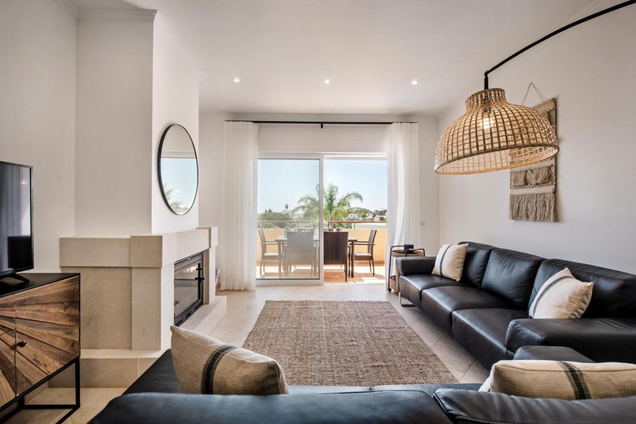 Beautiful Two Bedroom Apartment With Roof Terrace Carvoeiro  Exterior photo